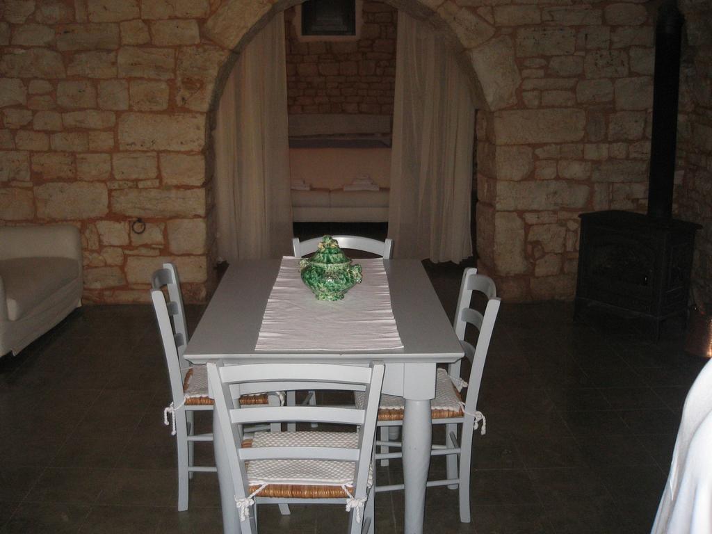Masseria Colombo Моттола Экстерьер фото